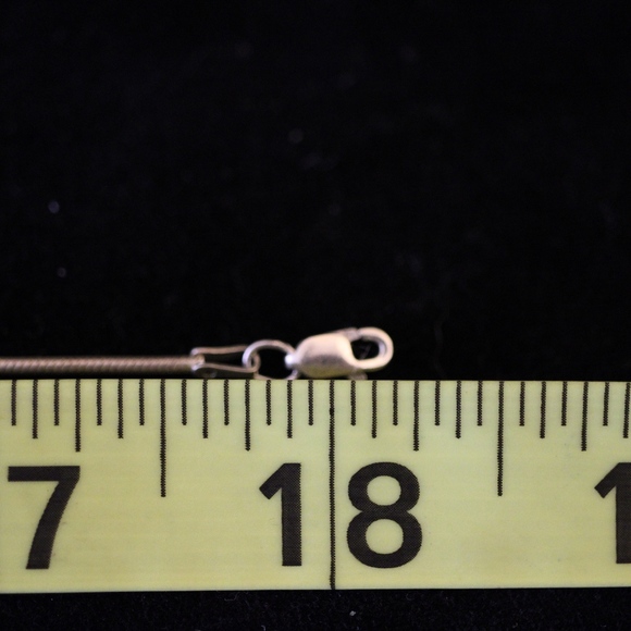 Vintage Sterling Silver 825 Pendant Drop Necklace - Picture 8 of 8